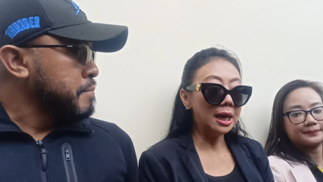 Rumor Asri Welas Jadi Simpanan Bule Amrik, Suami Bilang Begini